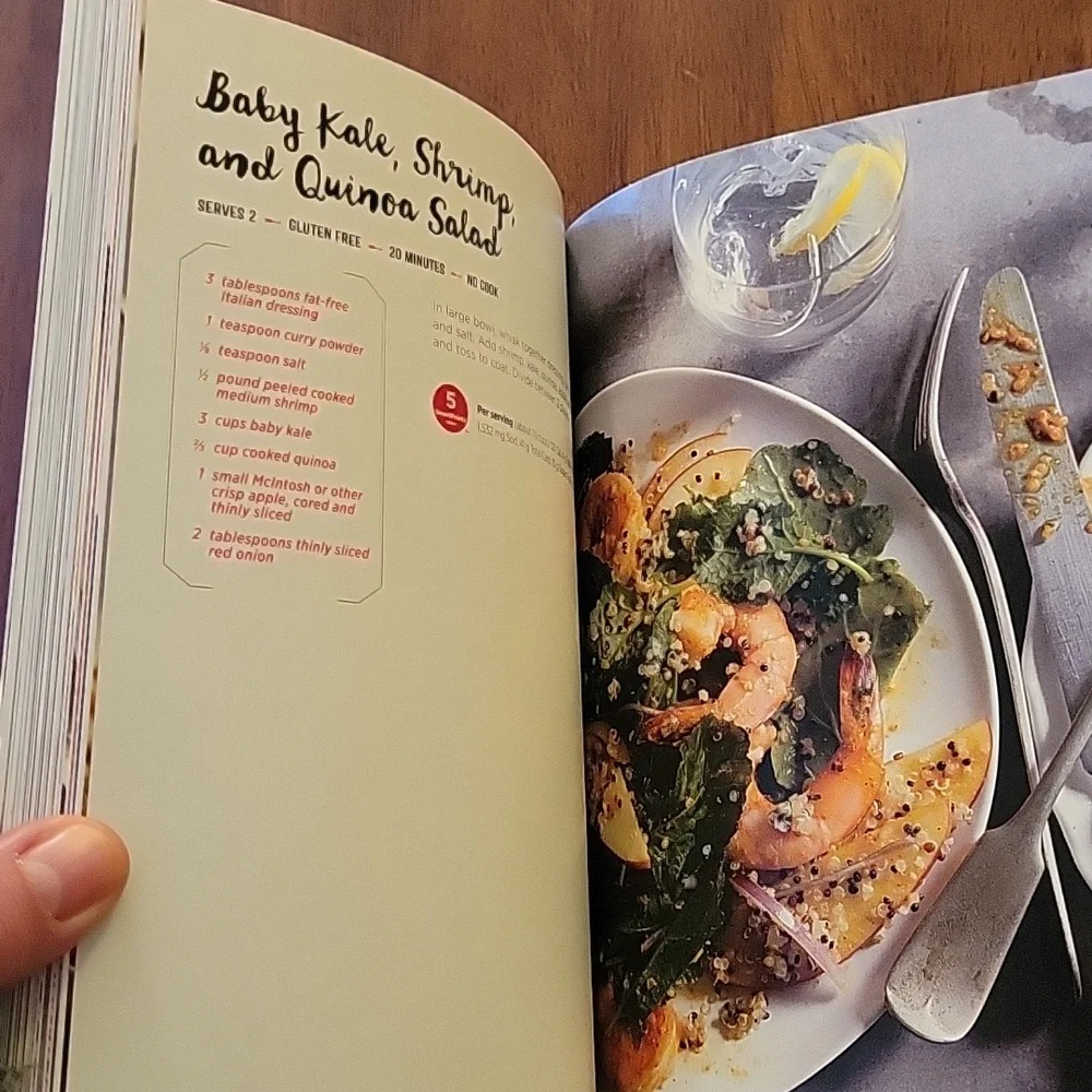 ● NWOT: Weight Watchers Fresh & Easy Cookbook